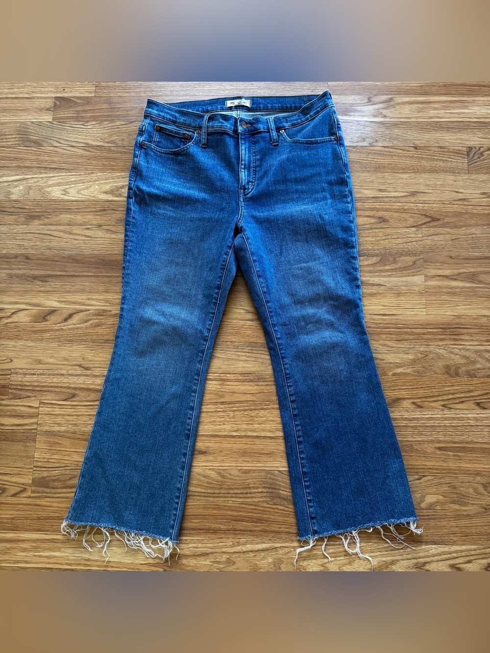 Madewell Mid-Rise Kick Out Jeans Blue Denim Frayed Raw Hem 31